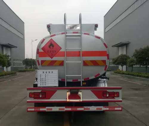 專威牌HTW5140GJYEC型東風(fēng)嘉運加油車